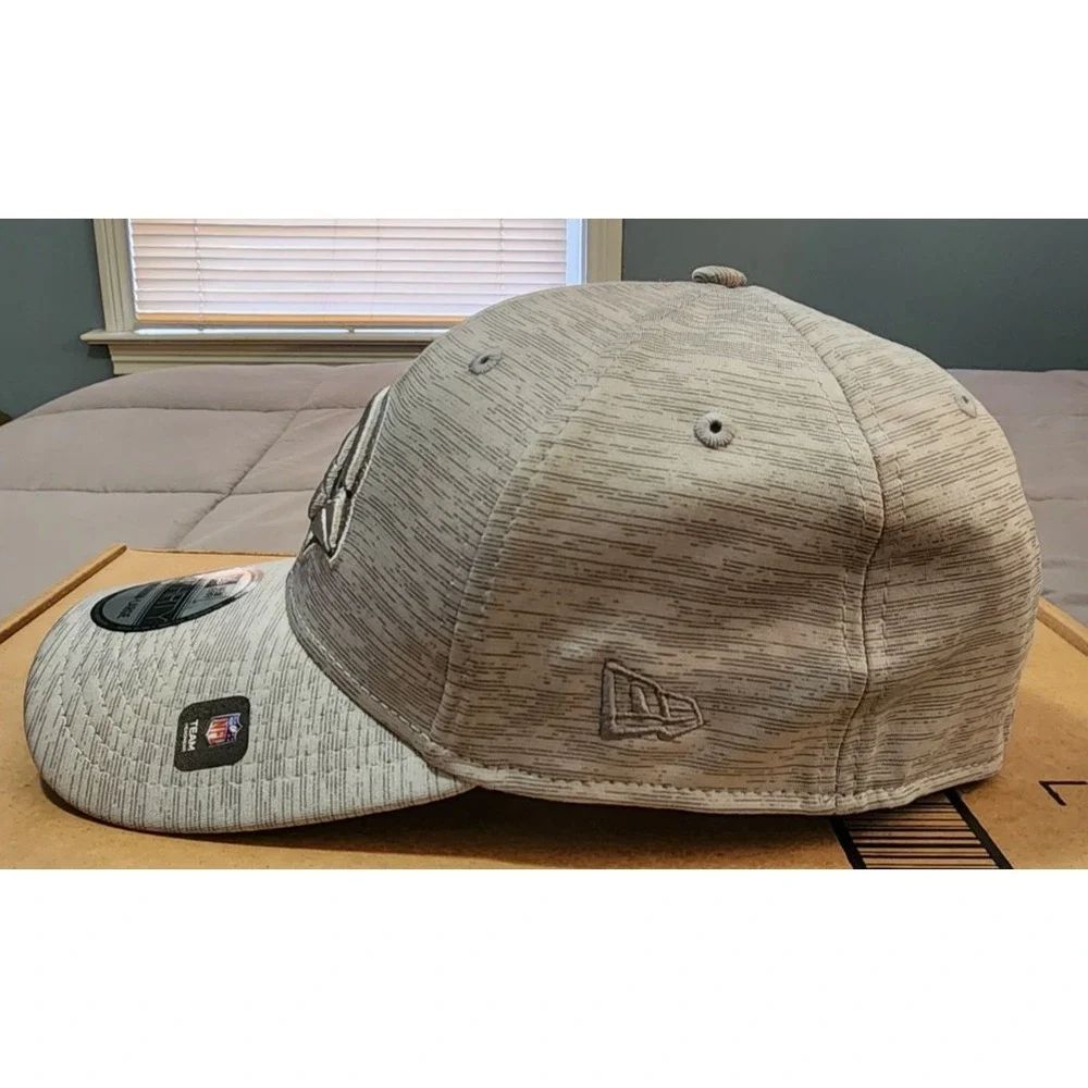 New Era® Arizona Cardinals™ (SMALL/MEDIUM) Active‎ Tech 39THIRTY Flex Hat